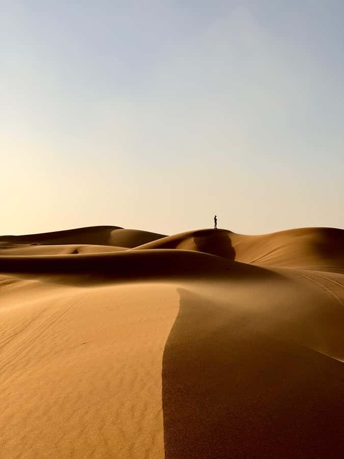 From Marrakech: Merzouga 4 Day Luxury Tour w/ Optional Quad - A full desert day: 4x4 exploring, nomad families, and Gnaoua music