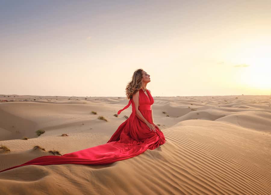 From Marrakech: Private 5-Day Zagora & Merzouga Desert Tour - Day 1: Tizi n’Tichka, Ait Benhaddou, then Zagora Tinfou dunes