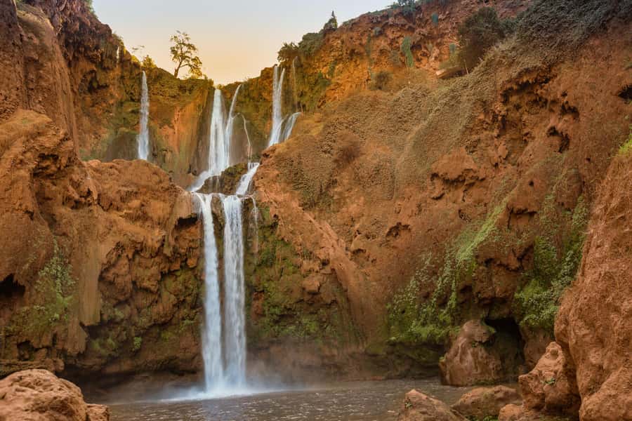 From Marrakech: Private Ouzoud Falls & Boat Ride Day Trip - Lunch with a view: plan to pay for your meal