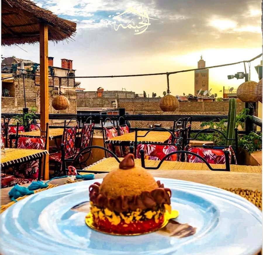 From Marrakech: Rooftop Dinner & Romantic Medina Views - Sunset timing: when the show feels most magical