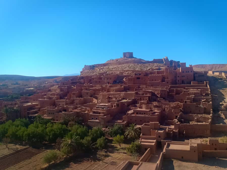 From Marrakech to Merzouga Erg Chebbi: 4-Day Desert Tour - Day 3: Sunrise on the dunes, then Monkey Fingers in Dades Valley