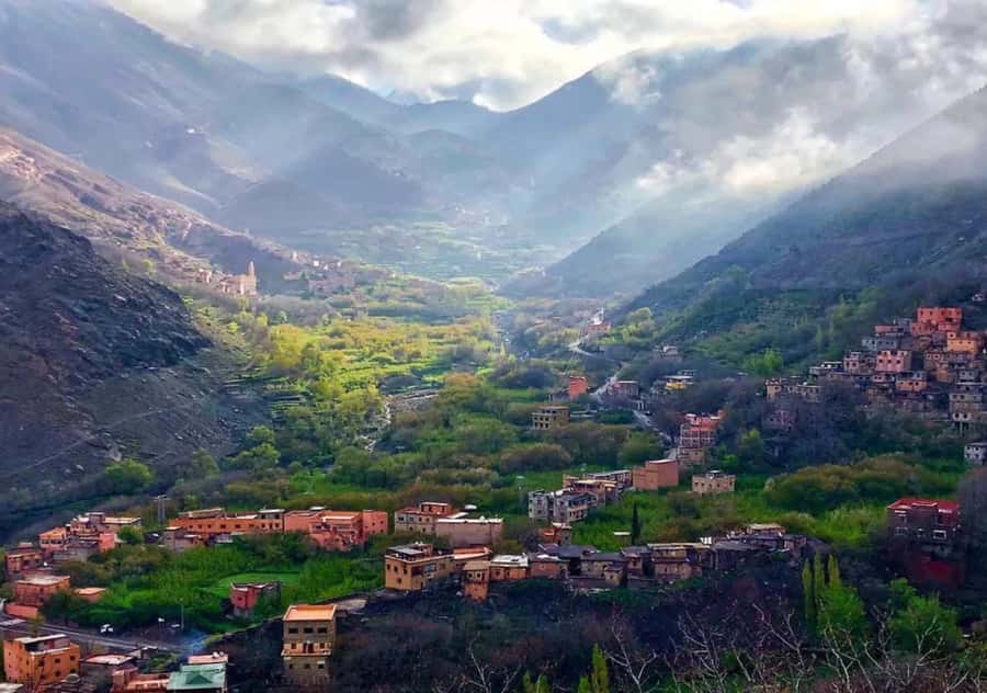 From Marrakesh: Day Trip to Atlas Mountains & Optional Lunch - Tahnaout, Berber villages, and those perfect photo stops