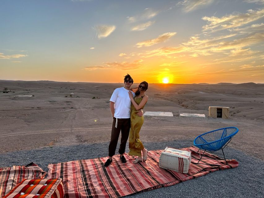From Marrakesh: Sunset Dinner in Agafay at Berber Camp - Guides, Languages, and How the Evening Typically Flows