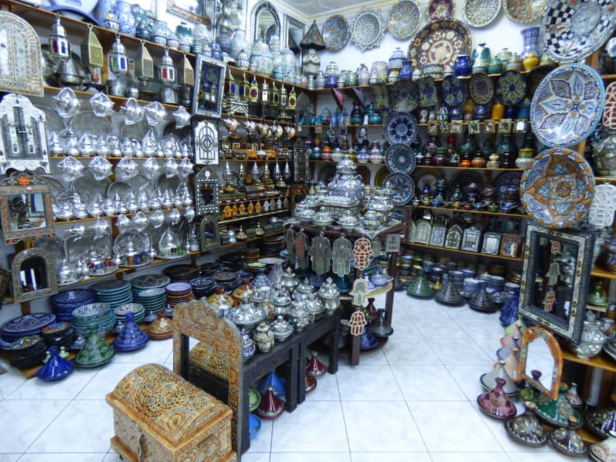 From Seville: Day Trip to Tangier with Lunch - Meeting Your Guide in Tangier: Getting Oriented Fast