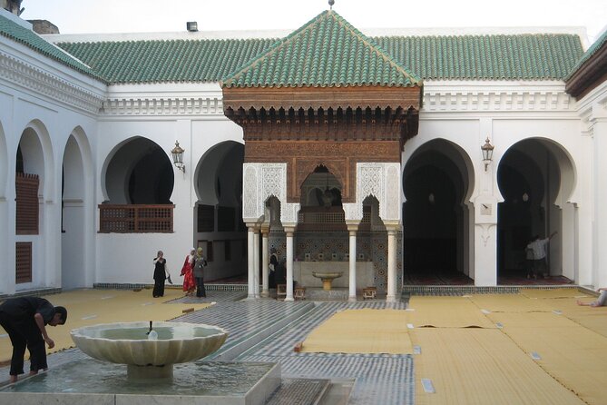 Full day Fez Guided Tour - Nejjarine Museum and woodcraft trade: an easy 30 minutes with real context