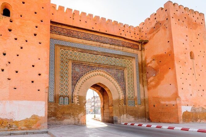 Full-day Historical Meknes Volubilis and Moulay Idriss Tour - Pickup, A/C Comfort, and the Small-Group Day Rhythm