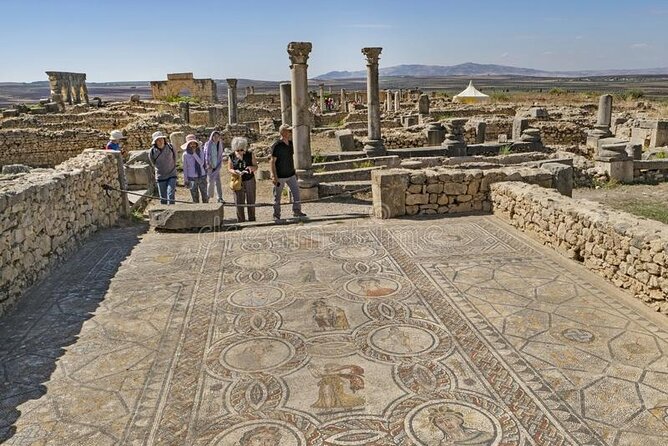 Full-Day Tour from Fez to Vollubulis, Moulay Idriss Zerhoun, Mèknes - Lunch Break: Plan for It (It’s Not Included)
