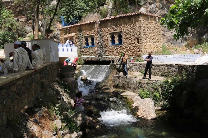 Full Day tour in the Blue City Chefchaouen - Should You Book This Chefchaouen Day Trip From Fez?