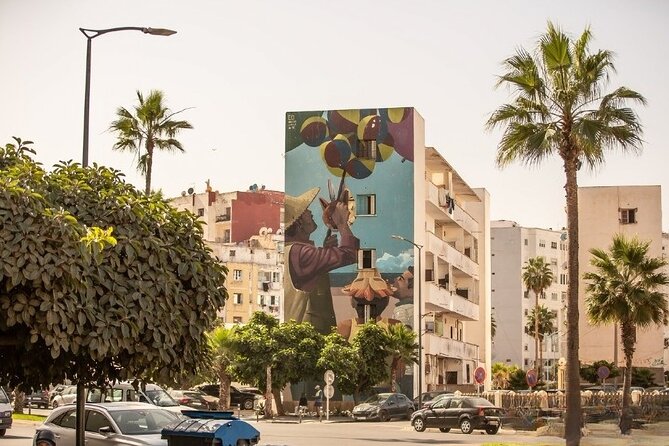 Full Day Tour of Casablanca with Lunch and Moroccan Wine - Pickup, comfort, and how the group size changes everything