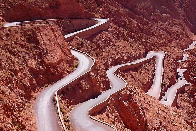 Group 3-Day Marrakech to Merzouga Desert Tour - Sunrise camel ride and the feeling of arriving twice
