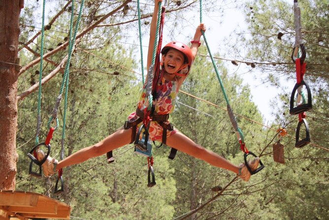 Guided day trip 4 valleys & camel ride with lunch - Waterfalls hike: the part that needs real shoe confidence