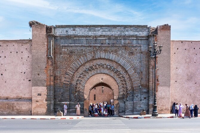 Guided Medina Walking Tour of Monuments & Souks - Meeting at Koutoubia and Getting an Easy Start