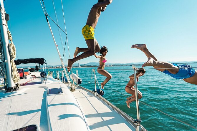 Half-Day Agadir Coastal Boat Trip with Lunch - Sail along the coast: views without the long travel