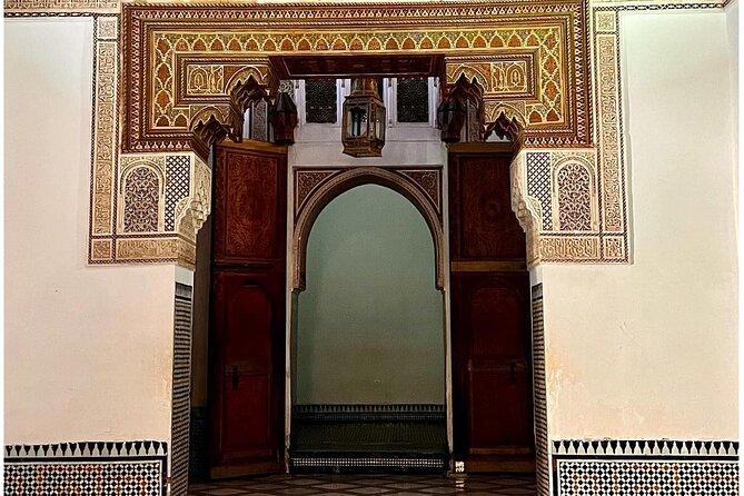 Half Day Guided Tour in Marrakech History & Culture - Jemaa el-Fnaa: the UNESCO square that runs on sound and smells
