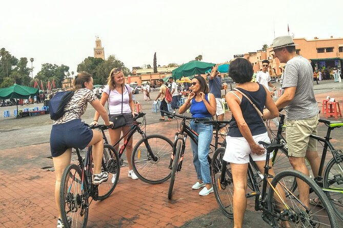 Half-Day Highlights of Marrakesh Bike Tour - Saadian Tombs: where the luxury is inside the walls