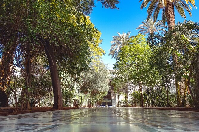 Half-Day Marrakech Highlights: Medina, Palaces, and More - The guide makes the difference (Mohamed and Yousef as examples)