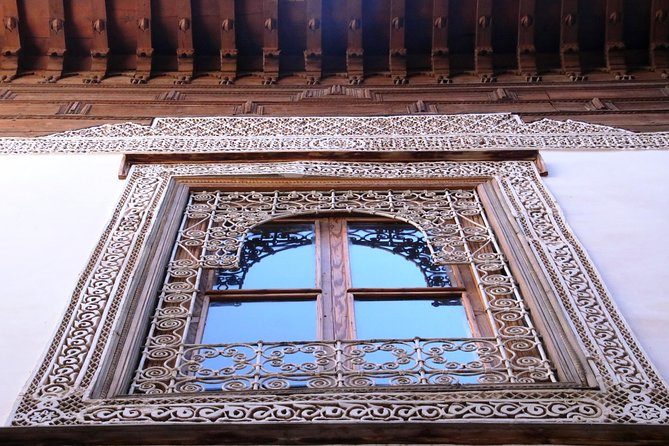 Half Day Marrakech History Tour including entrances - Stop 1: Koutoubia Mosque Exterior and the 70-Meter Minaret