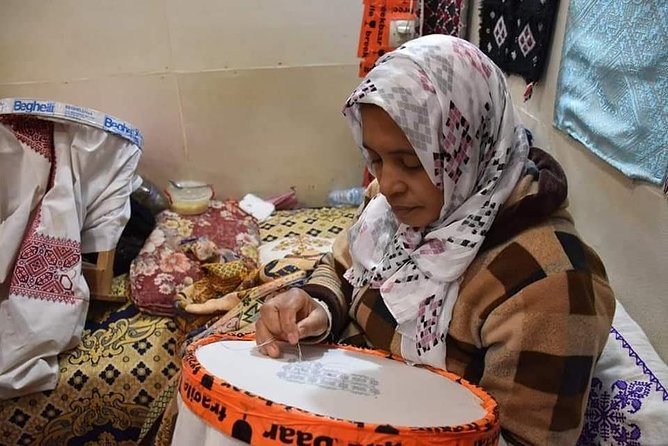 Half Day Tour In Fez Medina With (Private) Tour Guide - Tannery time: what you’ll see and how to handle it