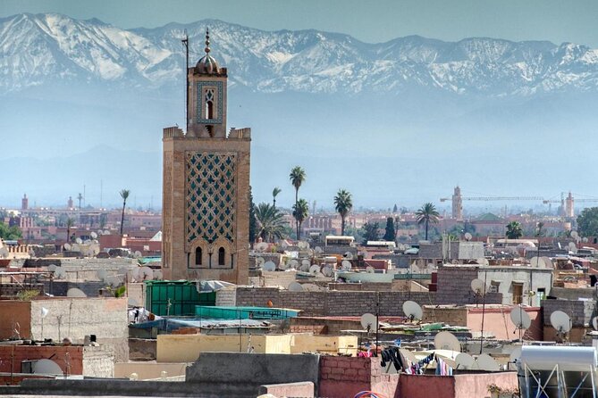 Historical And Cultural Experience in Marrakech City - Koutoubia Mosque: getting the landmark context without needing special access