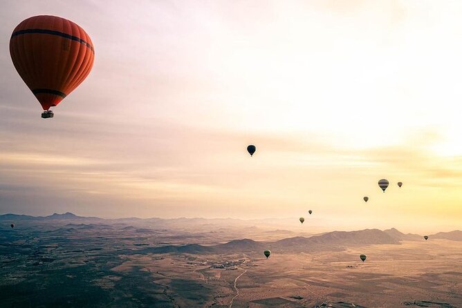 Hot Air Balloon Experience in Marrakesh - Landing, Breakfast, Coffee or Tea, and the Berber-Style Finish