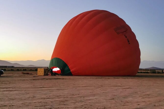Hot air balloon flight in the desert with camel ride - After landing: flight certificate and that immediate breakfast comfort