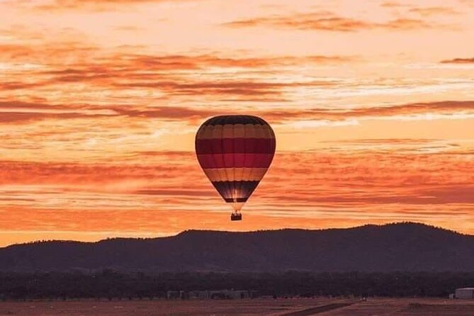 Hot Air Balloon Ride Over the Atlas Mountains - Mint tea, bread, and real Berber hospitality