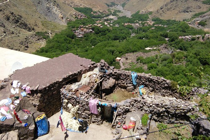 Imlil and Atlas Mountains Day Trip from Marrakech - Tahnaouet and the Road Stops: Quick Windows Into Local Life