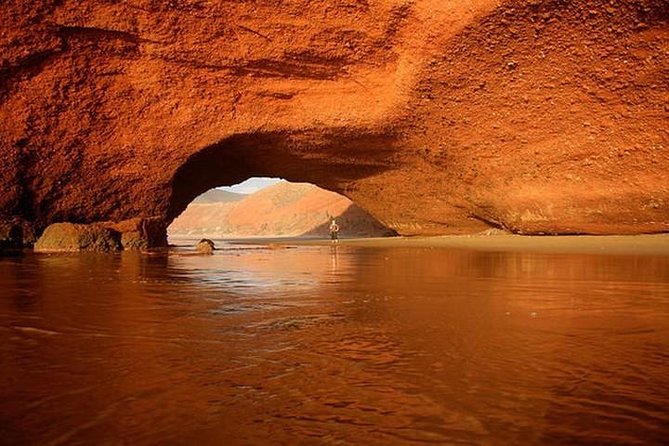 Legzira Beach Private Day Trip - Legzira Beach and the red sandstone arch: how to use your time