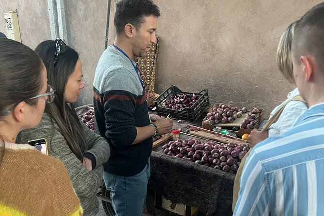 Local Hidden Spots Street Food Tour in Medina Marrakech - The route: how 3 hours turns into a full Medina food experience