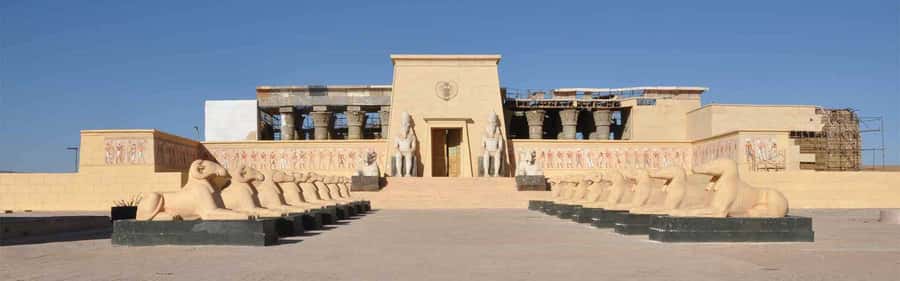 Luxury trip Marrakech to AitBenHaddou,Ouarzazate with group - Price value at around $21: what you get and what to budget