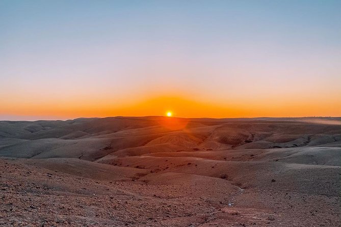Magical Dinner In Agafay Desert & Sunset Experience From Marrakech - The campfire atmosphere and the role of the guide