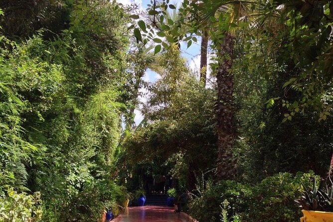 Majorelle Garden, St Laurent and Berber Museum Round Trip Ticket - Stop 2: Musée Yves Saint Laurent Marrakech (and the Wednesday issue)