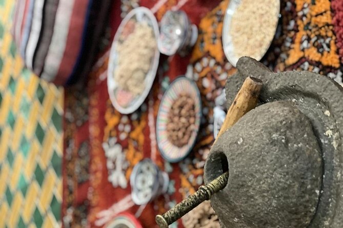 Make Your Own Argan Oïl - Shopping like a local: how to avoid tourist prices