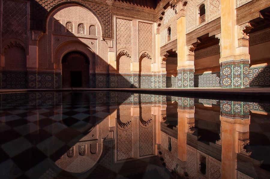 Marakech: Medina Mysteries & Hidden Sites Tour - Craft stories, herbs, and the way guides make work understandable