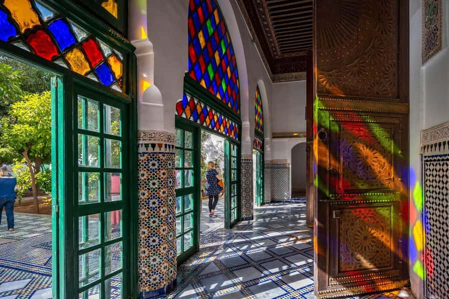 Marrakech: 3-Hour Monuments, Souks & Old Medina Walking Tour - Souk Haddadine and the Craft Route for Lamps, Lanterns, and Metalwork