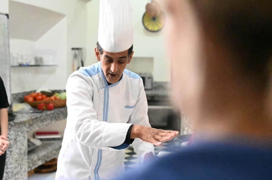 Marrakech: 3-Hour Open-Air Moroccan Cooking Course - Key things that make this cooking course worth your time