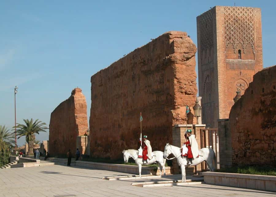 Marrakech: 9-Day Imperial Cities and Sahara Discovery Tour - Kasbah Aït Benhaddou and the drive back to Marrakech