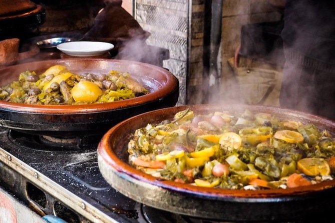 Marrakech: A Gastronomic Night Street Tour With Dinner - The souk-to-market walk: olives, snack stops, and haggling basics
