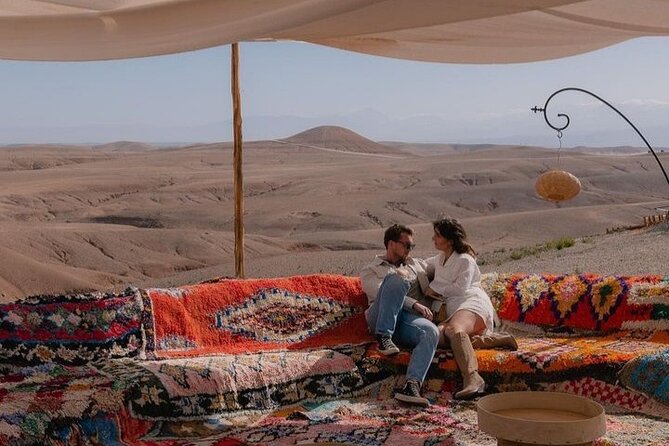 Marrakech: Agafay Desert Quad bike, Camles & Dinner Show - Sunset Camp Vibes: Berber Music, Dancing, and the Fire Show