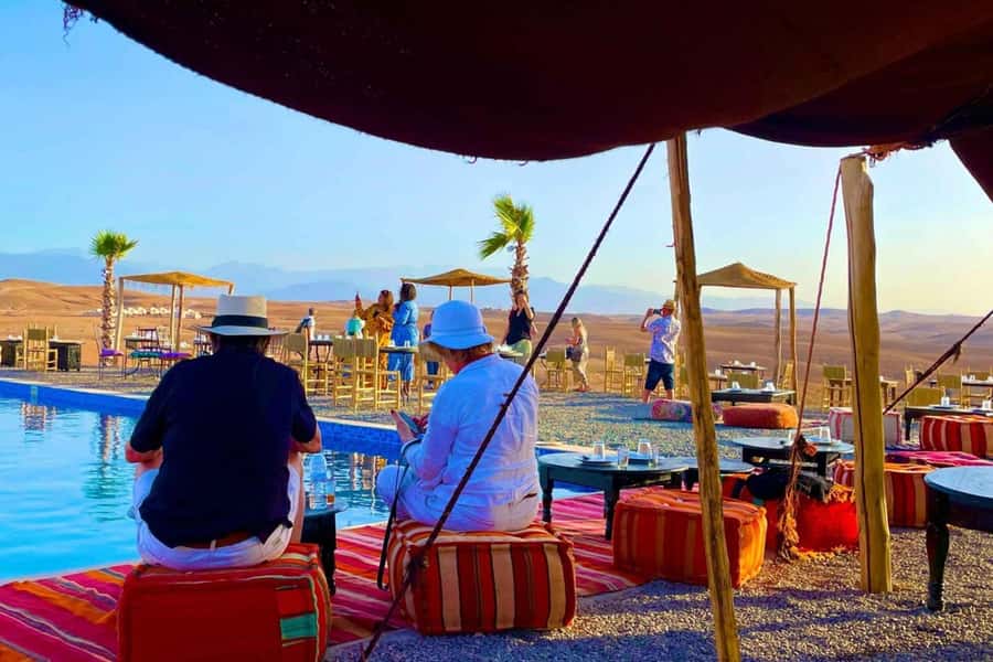Marrakech: Agafay Desert Quad Biking & Dinner Show - Guides and drivers: the difference between fine and great