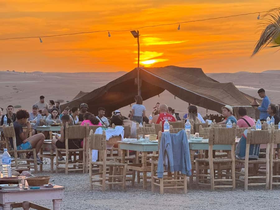 Marrakech: Agafay Desert Quad Biking Tour with Dinner-Show - Should You Book This Agafay Desert Quad Tour?