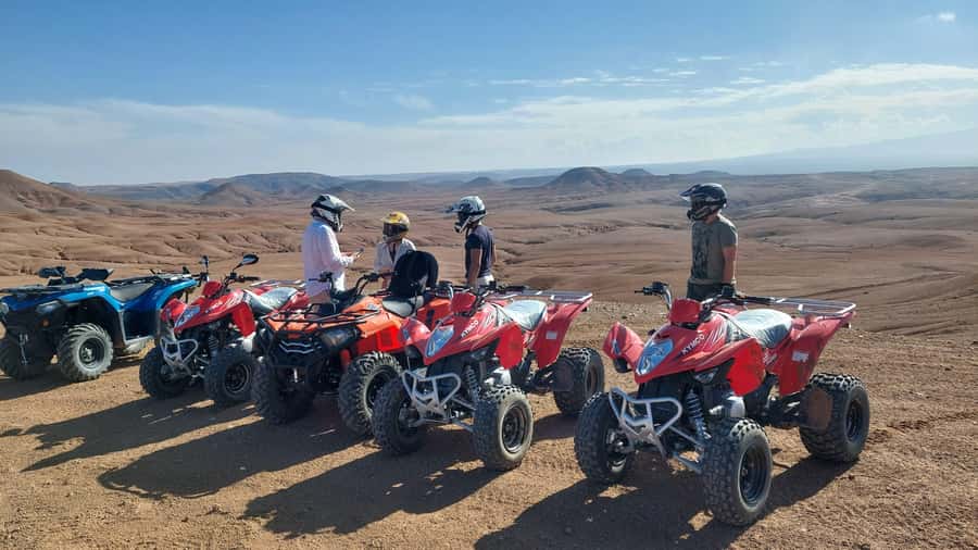 Marrakech: Agafay Desert Quad & Camel Rides, Dinner & Show - Agafay Desert: the quick trip that feels like a different world