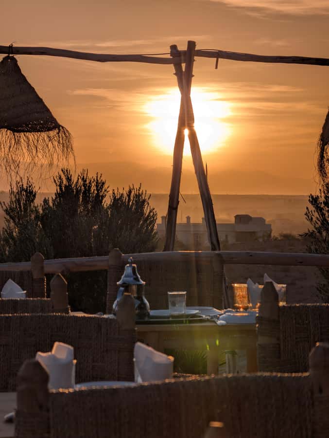 Marrakech: Agafay Desert Quad & Camel Rides, Dinner & Show - Desert camp dinner: Berber hospitality, mint tea, and a show plan