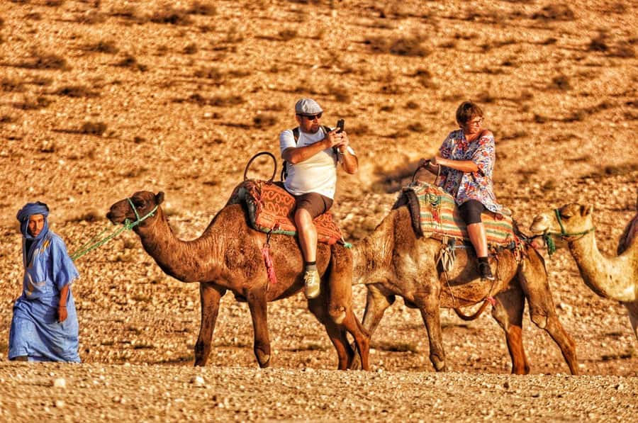 Marrakech: Agafay Desert Quad & Camel Rides with Dinner Show - Dinner under Berber tents: tagine, couscous, and real evening vibes