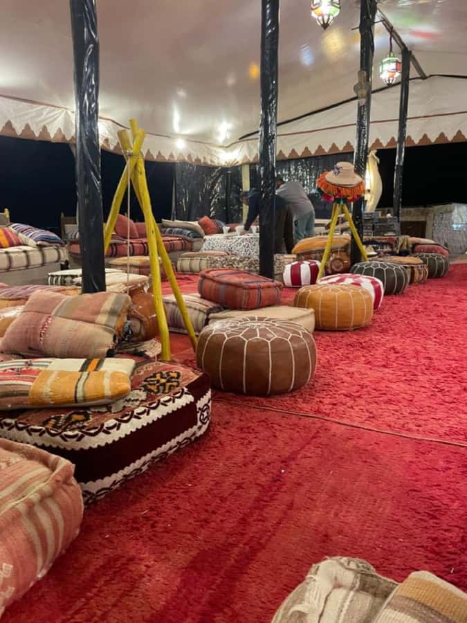 Marrakech: Agafay Desert Sunnet dinner with show - Sunset in Agafay: rocky desert views and the timing that matters