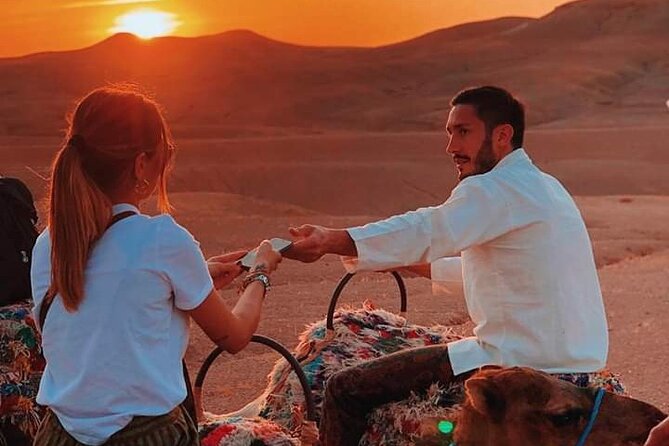Marrakech: Agafay Desert, Sunset Camel Ride with Dinner Show - Argan Oil Stop: A Real Culture Moment (Not Just a Sales Stop)