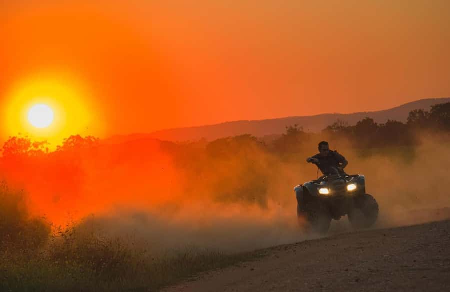 Marrakech: Agafay Desert Tour Quad bike & Dinner fire show - Key Points You Should Know Before You Go