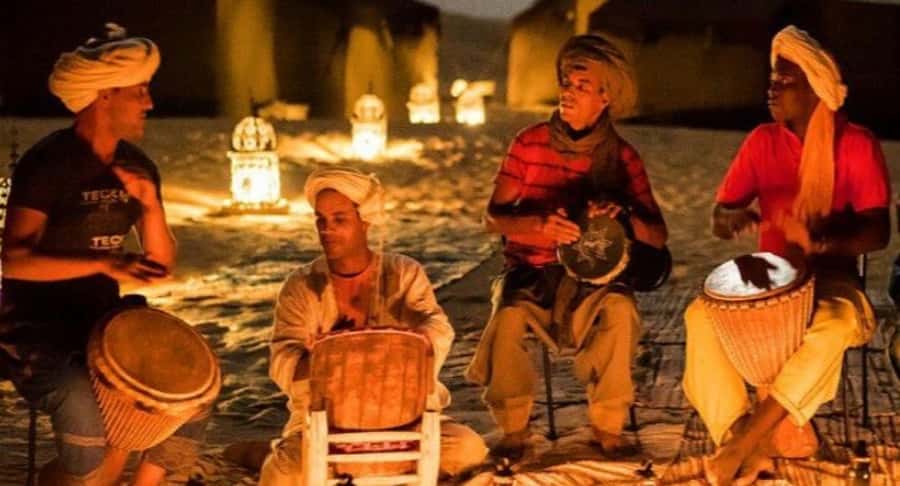 Marrakech: Agafay Ds Sunset with Dinner, Show & Tuareg Music - The women’s argan oil stop: more than a photo stop
