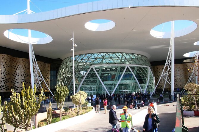 Marrakech Airport Transfer (ONE WAY pick-up OR/OU ONE WAY drop-off) - Mobile Ticket and Simple Prebooking Value