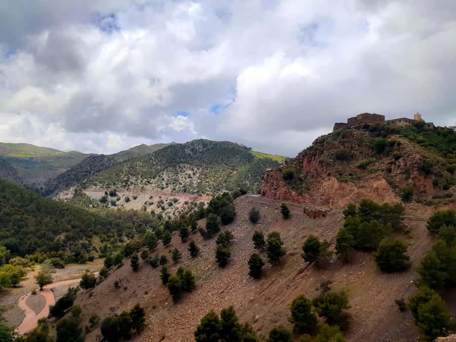 Marrakech: Atlas Adventure, Hike, Camel Ride &desert & lunch - Asni Valley stops and the quick breaks that matter